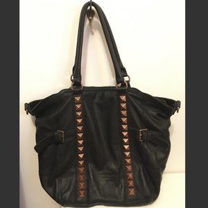 LIEBESKIND Berlin purse | black leather | rose gold studs